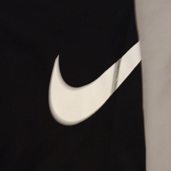 Nike Black and White Athletic Shorts - Picture 3 of 6